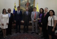 Canciller Yván Gil recibe copias de estilo del Embajador designado de Colombia Milton Rengifo