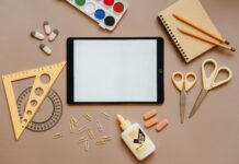 Los útiles escolares serán exonerados del IVA educación